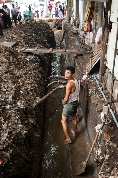 Rua Vida na cidade de Yangon — Fotografia de Stock