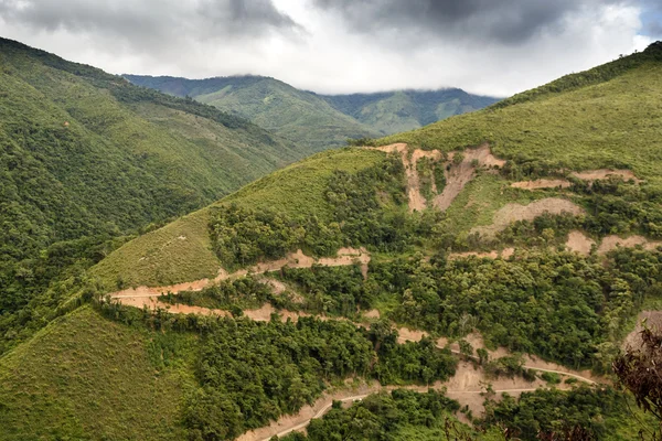 Estrada da sujeira em Myanmar — Fotografia de Stock