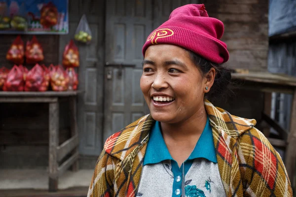 Donna locale in Myanmar — Foto Stock