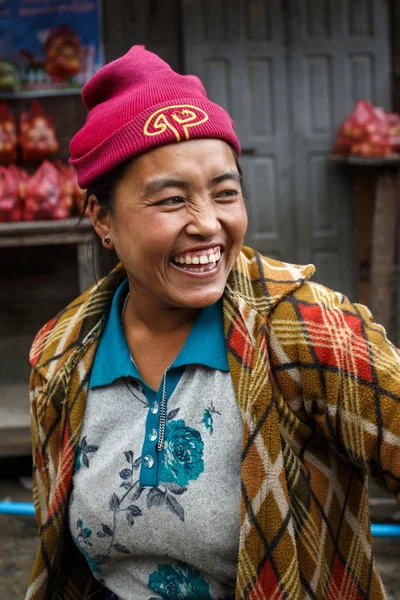 Lokale vrouw in Myanmar Rechtenvrije Stockfoto's