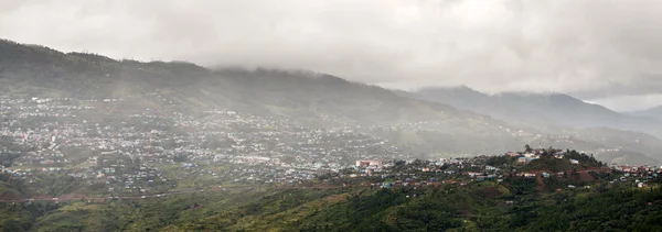 Assentamento em Montanhas, Mianmar — Fotografia de Stock