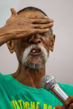 Bıyık kardeşim gerçekleştirme komedi Show