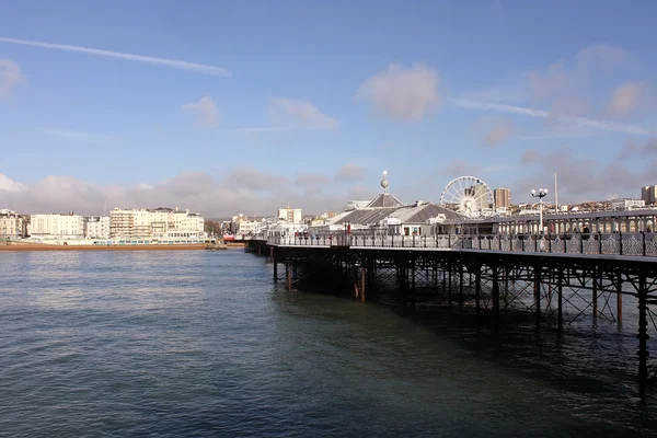 La costruzione del molo da Brighton — Foto Stock