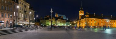 Varşova, Polonya eski şehir panoraması gece