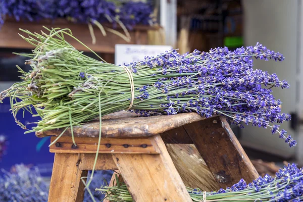 Flores de lavanda em uma lavanda Loja em Sault — Fotografia de Stock