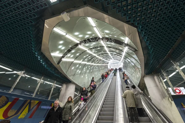 Baris kedua dari Warsawa Subway — Stok Foto