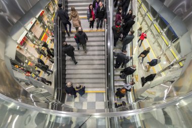 İkinci satırı, Varşova metro Sisteml