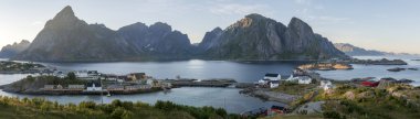 Mount Olstind Lofoten Adası Panoraması