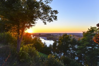 Sundown Polonya Vistula Nehri üzerinde