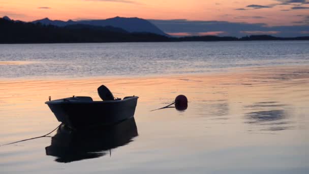 Atardecer de las Islas Lofoten en Noruega — Vídeo de stock