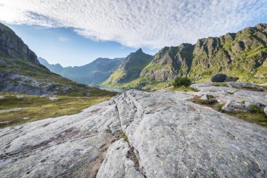 Norveççe dağ manzarası, Lofoten Adaları