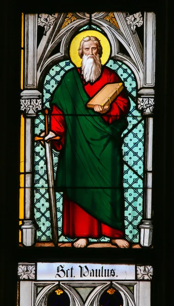 Gebrandschilderd glas - Saint Paul in de kathedraal van Praag — Stockfoto