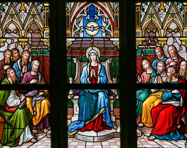 Descent of the Holy Spirit at Pentecost — Stock Photo, Image