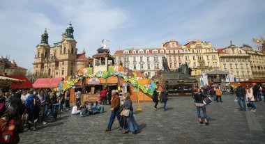 Prag eski şehir Meydanı - St Nicholas Kilisesi