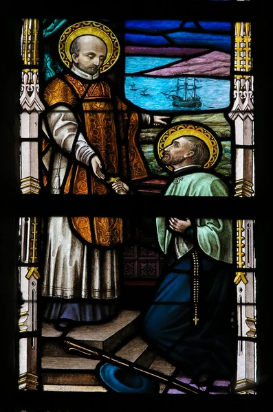 Gebrandschilderd glas - Saints Francis Xavier en Ignatius van Loyola — Stockfoto