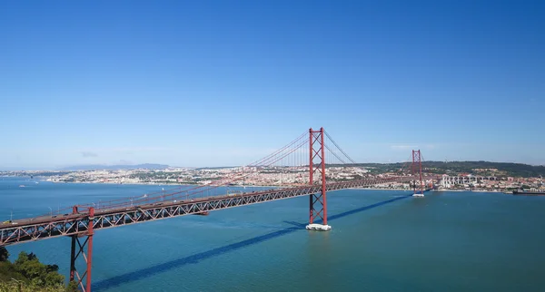 Ponte 25 de Abril in Lisbon, Portugal — Stock Photo, Image