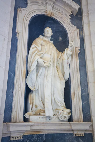 Palacio de Mafra Estatua de San Bernardo — Foto de Stock