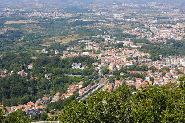 Вид с воздуха на город Синтра, Португалия — стоковое фото