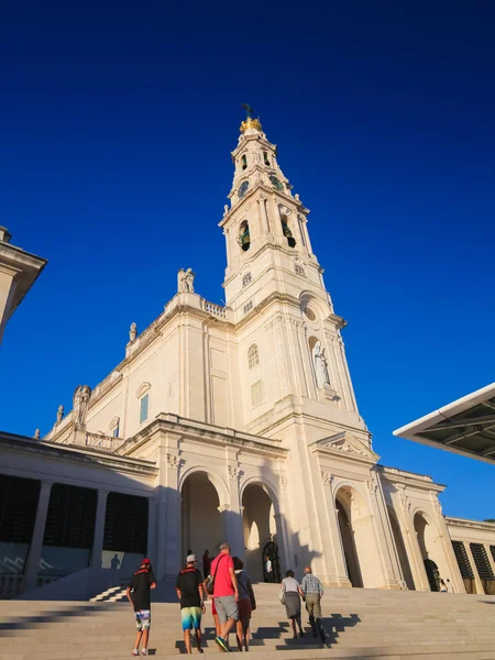 파티마, 포르투갈에 묵 주기도의 성모 성당 — 스톡 사진