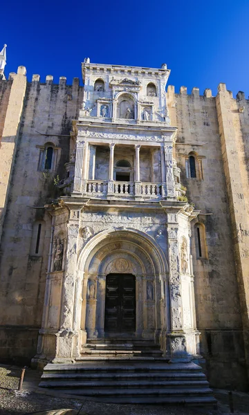 Stara katedra lub Se Velha Coimbra, Portugalia — Zdjęcie stockowe