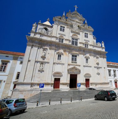 yeni bir katedral Coimbra