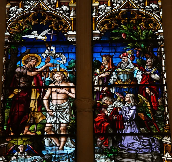 Baptism of Jesus by Saint John - Stained Glass in Burgos Cathedr — Stock Photo, Image
