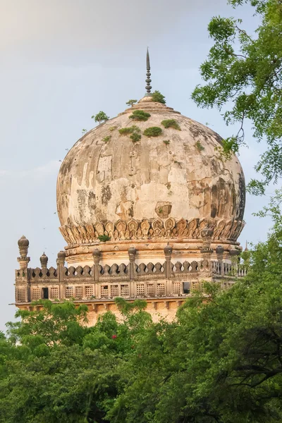 Qutb Shahi Tombs in Hyderabad, India — Stock Photo, Image