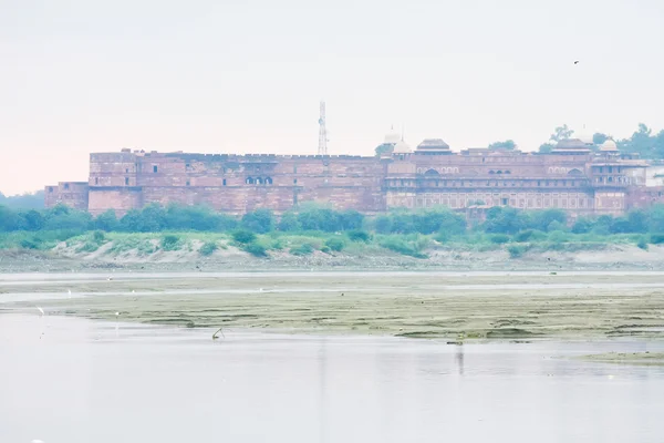 Vista sobre Agra Fort em Agra, Uttar Pradesh, Índia — Fotografia de Stock