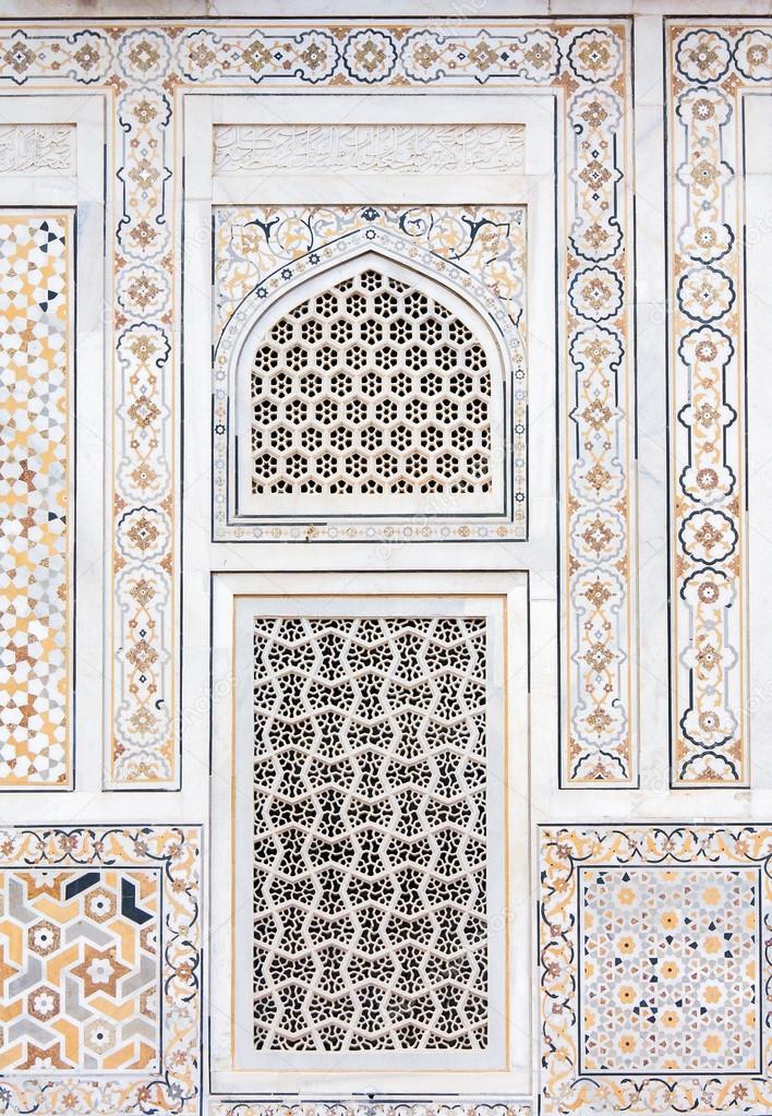 Wall decoration at the Tomb of I timad ud Daulah in Agra, Uttar 