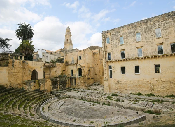 Teatro Romano en Lecce, Puglia, Italia — Foto de Stock