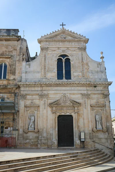 Church of San Francesco de Asisi next to the City Hall in Ostuni — Stock Photo, Image