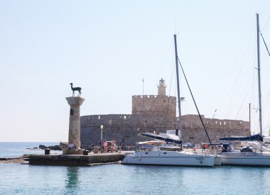Rhodes harbour, Oniki Ada, Yunanistan