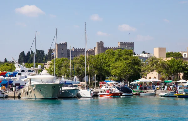 Rodos şövalyelerinin büyük ustasının sarayı. — Stok fotoğraf