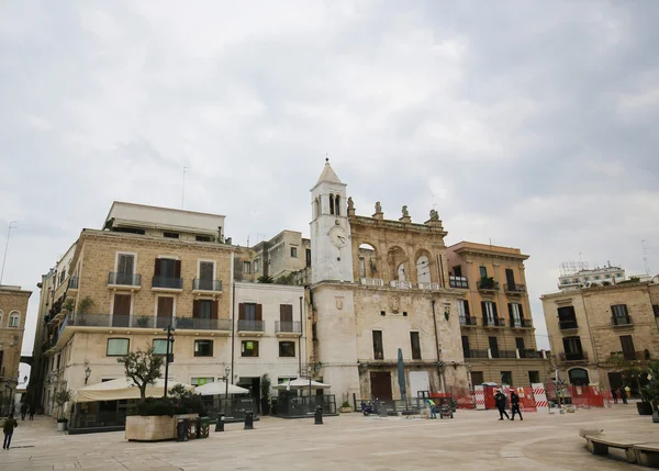 Piazza Ferrarese in the center of Bari, Italy — Stock Photo, Image