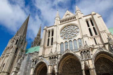 Chartres Katedrali