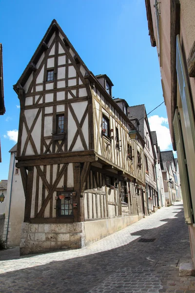 Middeleeuwse vakwerkhuis in Chartres, Frankrijk. — Stockfoto