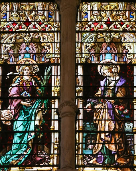 ブルゴスの大聖堂のステンド グラスの窓 — ストック写真