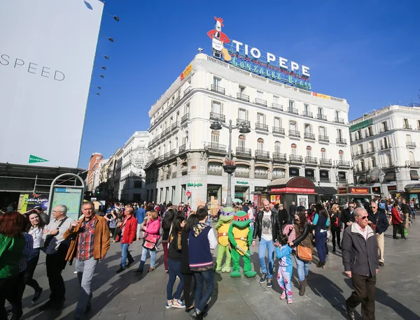 Anuncio de Tio Pepe en la Puerta del Sol en Madrid, España — Foto de Stock