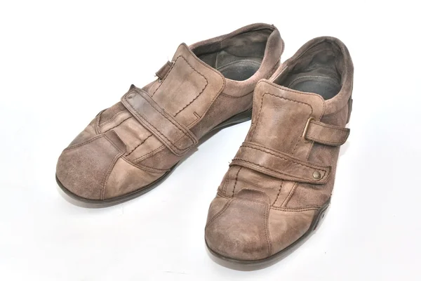 Bruin lederen man schoenen geïsoleerd op witte achtergrond — Stockfoto