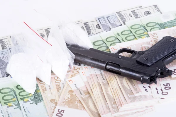 Droger, pengar, kokain och gun — Stockfoto
