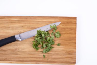 doğrama kurulu aşçılık üzerine maydanoz