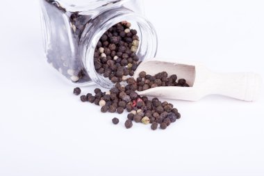 biber kapsayıcısında depolanan