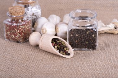 biber kapsayıcısında depolanan