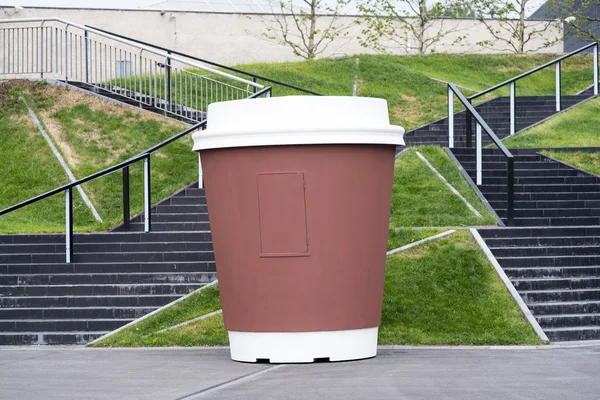 Coffee shop in a shape of coffee cup — Stock Photo, Image