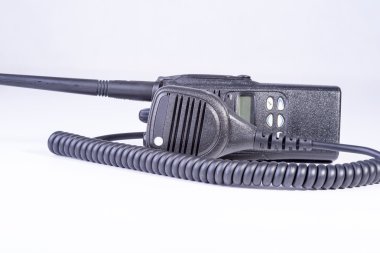 siyah kompakt profesyonel telsiz.