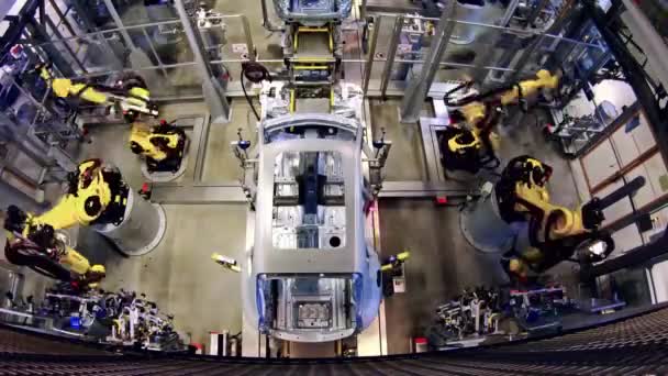 Fábrica industrial. vueltas de tiempo. Moderno piso de fábrica. Línea transportadora. Equipo robótico. Máquina automatizada. Tecnología. — Vídeos de Stock