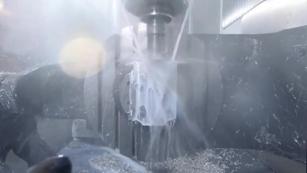 Industriell utrustning. Robotarm vid Manufacturing Line. Industriell maskin Produktionslinje transportör. — Stockvideo