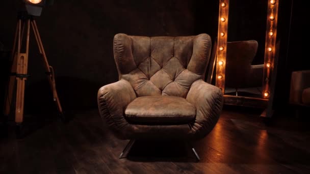 Expensive luxury furniture. Empty chair. Dark restroom. Businessman Armchair. — Stock Video