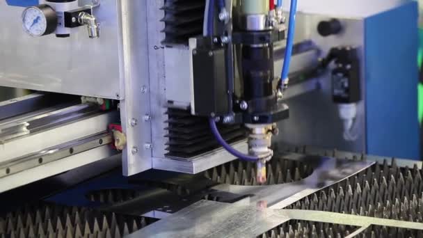 Machine de découpe laser — Video