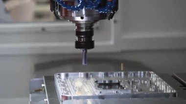 CNC metal işleme makineleri